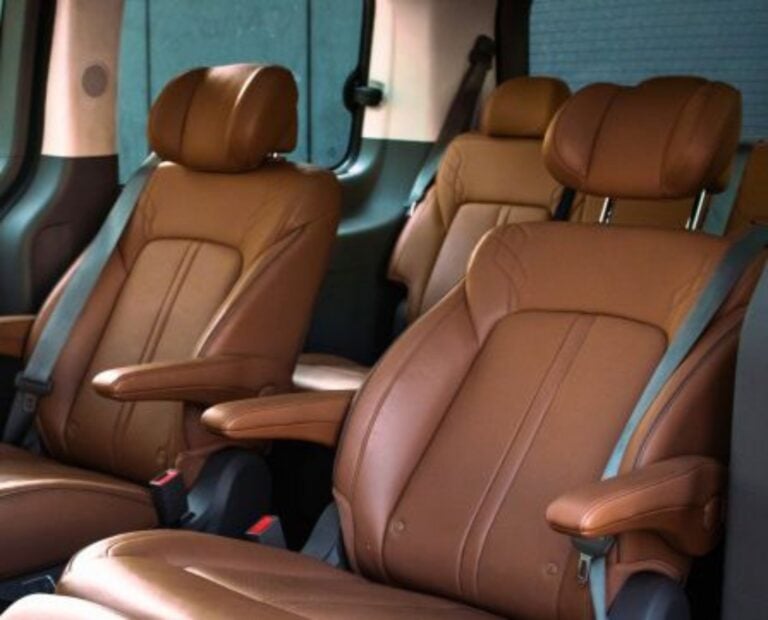 How Airline Ops Managers Can Simplify Crew Ground Transportation