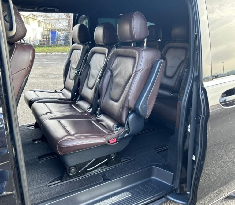 Efficient Air Crew Transfers from Schiphol Airport to Amsterdam City Center