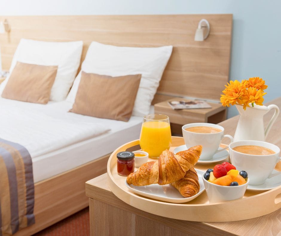 What are layover tips for cargo crew in Leipzig